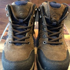 Women’s trail crest